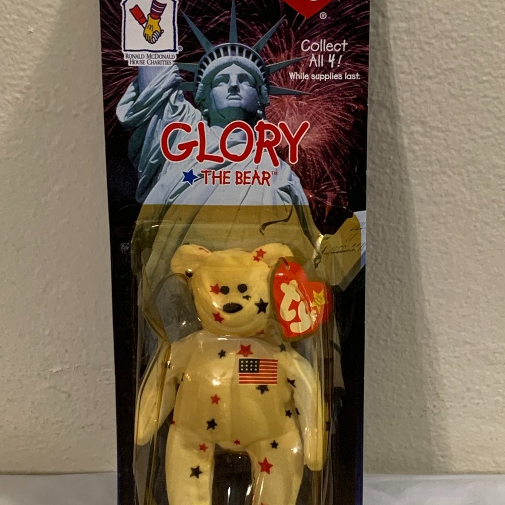 Glory The Bear. Beanis Babys . New .